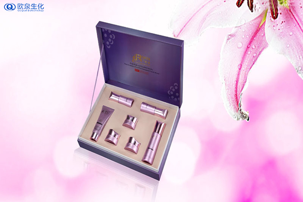 吸引顧客的秘訣是化妝品成分嗎？