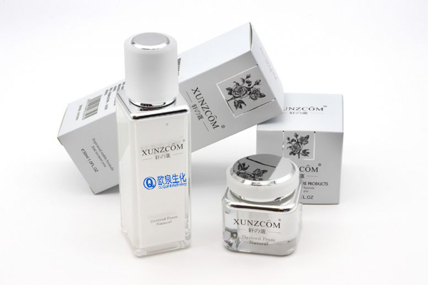 化妝品OEM廠家，化妝品工廠，化妝品代加工