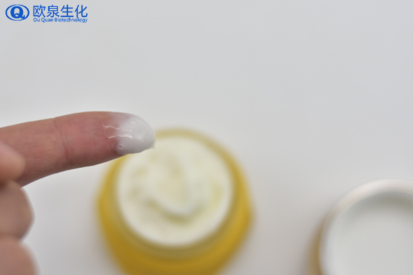 美妝廠家：活性修護霜的作用你知道嗎？-歐泉生化